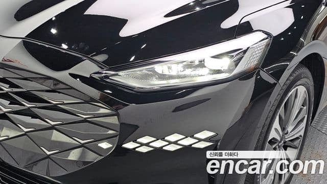 2023 Kia (Киа) K8 Hybrid — миниатюра 5
