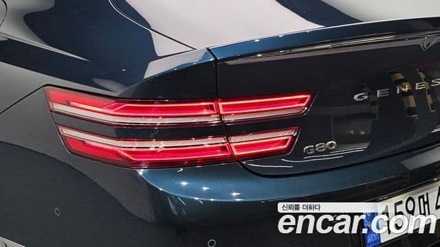 2022 Genesis G80 (RG3) — миниатюра 2