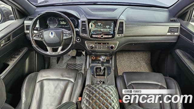 2020 SsangYong 렉스턴 스포츠 — миниатюра 10