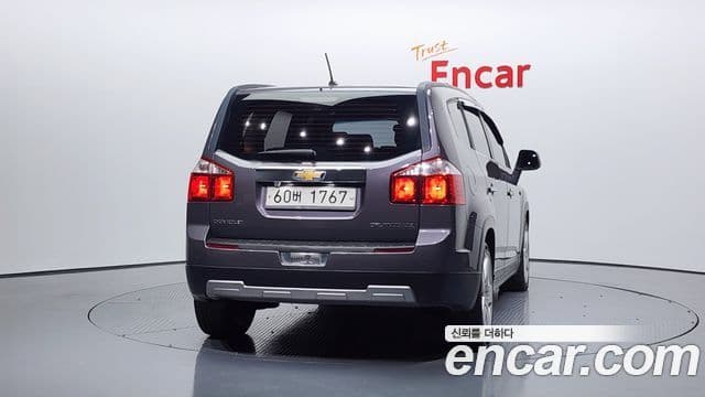 2011 Chevrolet 올란도 — миниатюра 2