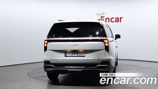 2024 Kia (Киа) The New Carnival 4th Gen — миниатюра 2