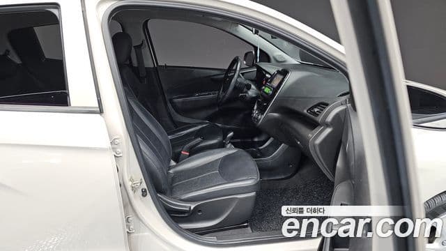 2016 Chevrolet The Next Spark — миниатюра 7