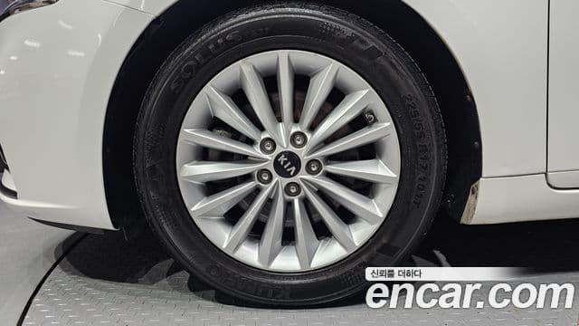 2017 Kia (Киа) All New K7 — миниатюра 7