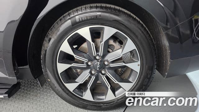 2022 Kia (Киа) Carnival 4th Gen — миниатюра 4