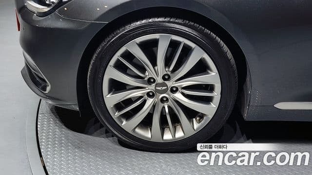 2018 Genesis G80