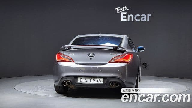 2011 Hyundai (Хёндэ) Genesis 쿠페 — миниатюра 3