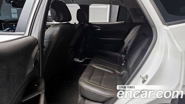 2023 Chevrolet Trax Crossover — миниатюра 8