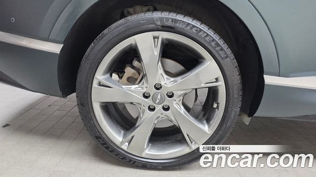 2022 Genesis GV80 — миниатюра 8
