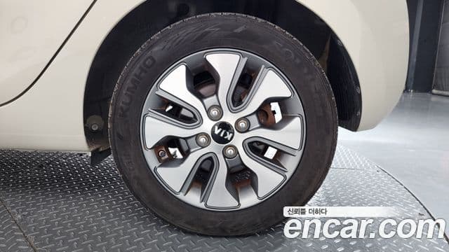 2016 Kia (Киа) The New Morning — миниатюра 6