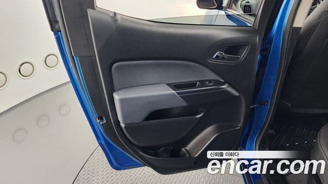 2021 Chevrolet 리얼 뉴 콜로라도 — миниатюра 10