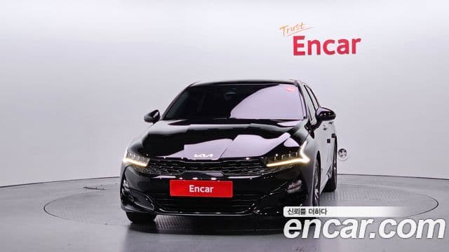 2023 Kia (Киа) K5 3rd Gen — миниатюра 9