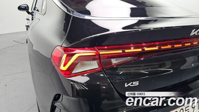 2023 Kia (Киа) K5 3rd Gen — миниатюра 5
