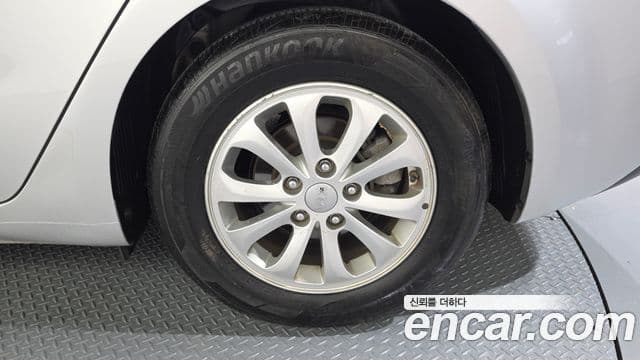 2015 Kia (Киа) K3 — миниатюра 4