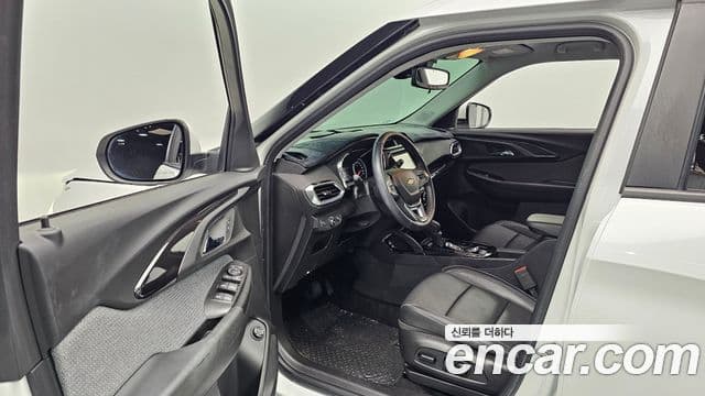 2021 Chevrolet Trailblazer — миниатюра 10