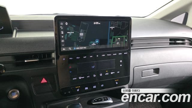 2021 Hyundai (Хёндэ) 스타리아 — миниатюра 10