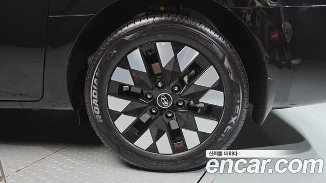 2024 Hyundai (Хёндэ) 스타리아 — миниатюра 4